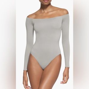 SKIMS Gray Off-Shoulder Bodysuit